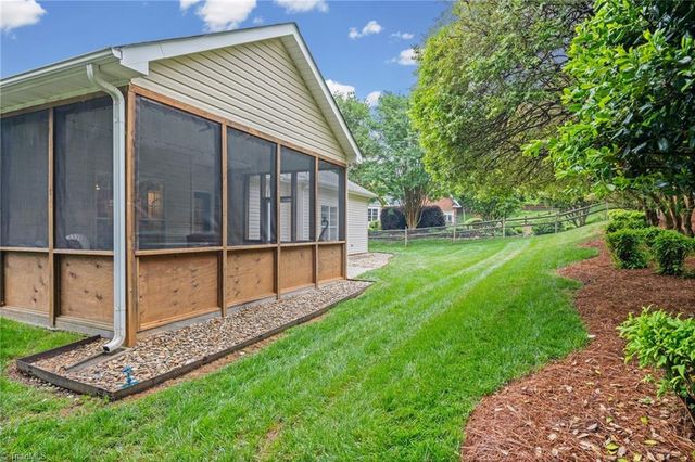 140 Honeyridge Court, Lewisville, NC 27023