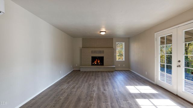 5015 Highway 227, Trail, OR 97541