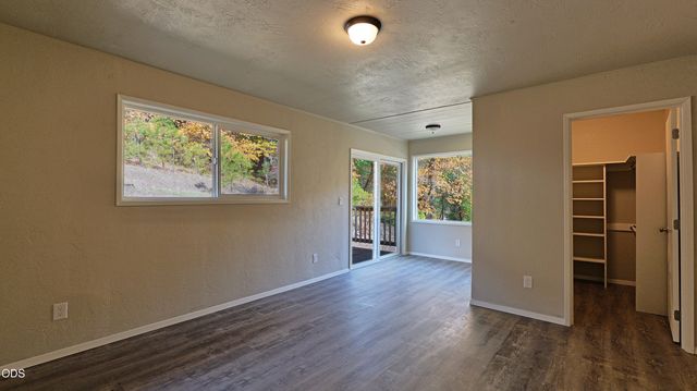 5015 Highway 227, Trail, OR 97541