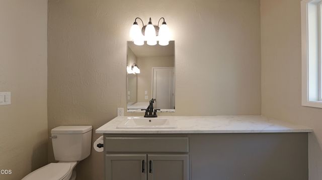 5015 Highway 227, Trail, OR 97541