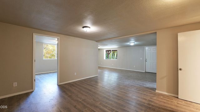5015 Highway 227, Trail, OR 97541