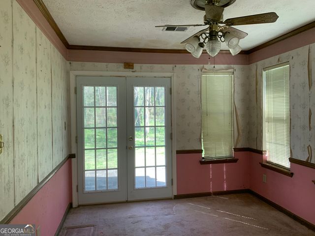 7038 Whitfield Drive, Riverdale, GA 30296