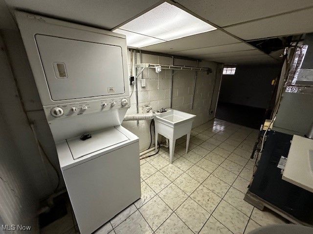 4042 Northfield Road, Highland Hills, OH 44122