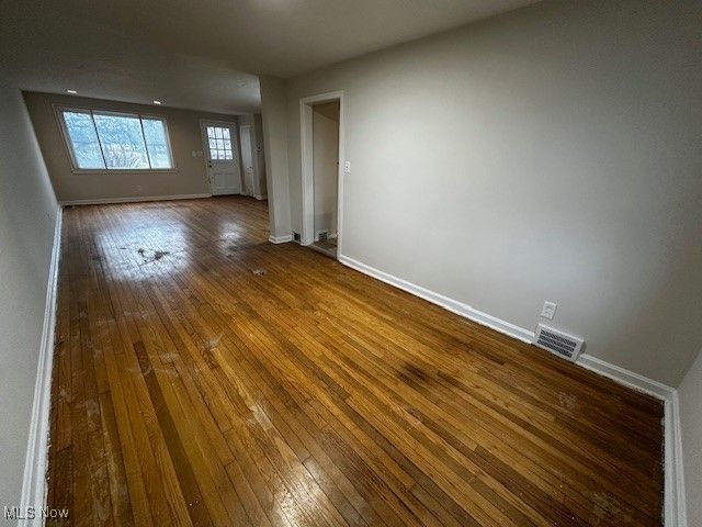 4042 Northfield Road, Highland Hills, OH 44122