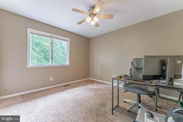 273 SPRING RUN LN, Downingtown, PA 19335