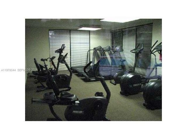 9301 SW 92nd Ave 207C, Miami, FL 33176