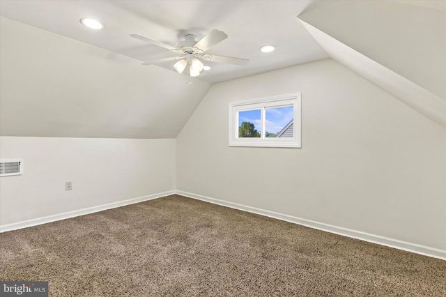 55 AUTUMN LN, Levittown, PA 19055