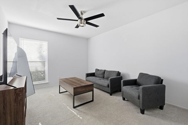 5016 Wheeler Circle, The Colony, TX 75056