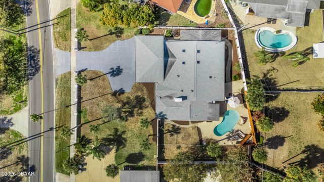 1124 N Halifax Avenue, Daytona Beach, FL 32118