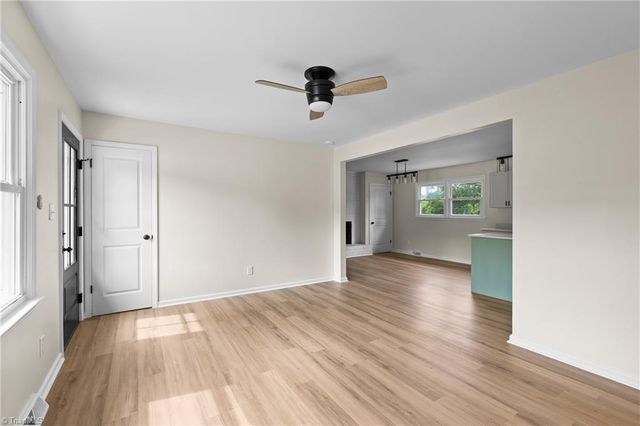 220 Kerner Knolls Drive, Kernersville, NC 27284