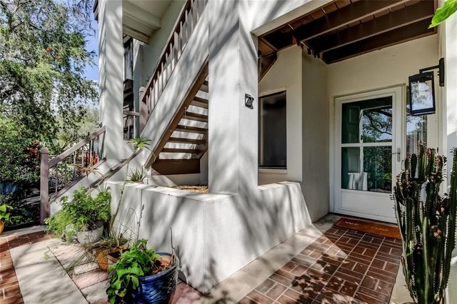 1858 LAKE CYPRESS DRIVE 202, Safety Harbor, FL 34695