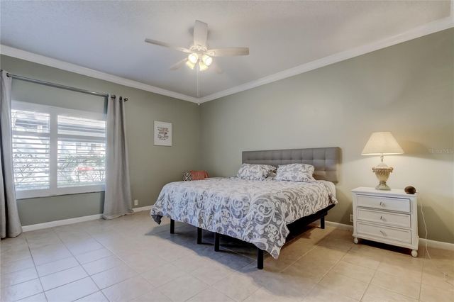 1858 LAKE CYPRESS DRIVE 202, Safety Harbor, FL 34695