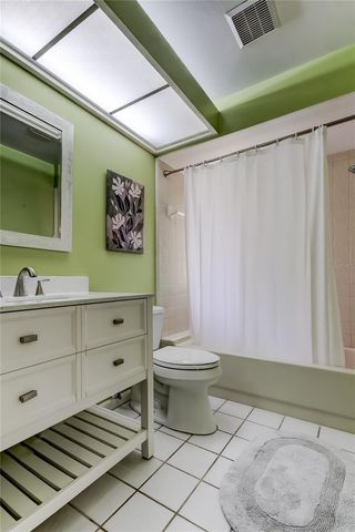 1858 LAKE CYPRESS DRIVE 202, Safety Harbor, FL 34695