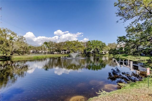 1858 LAKE CYPRESS DRIVE 202, Safety Harbor, FL 34695