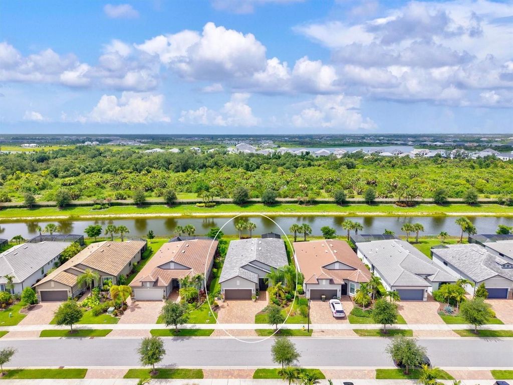 Image 3 of property listing at 13179 BORREGO STREET, Venice, FL 34293