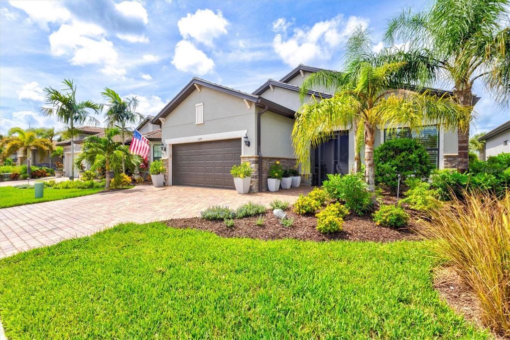 Image 4 of property listing at 13179 BORREGO STREET, Venice, FL 34293