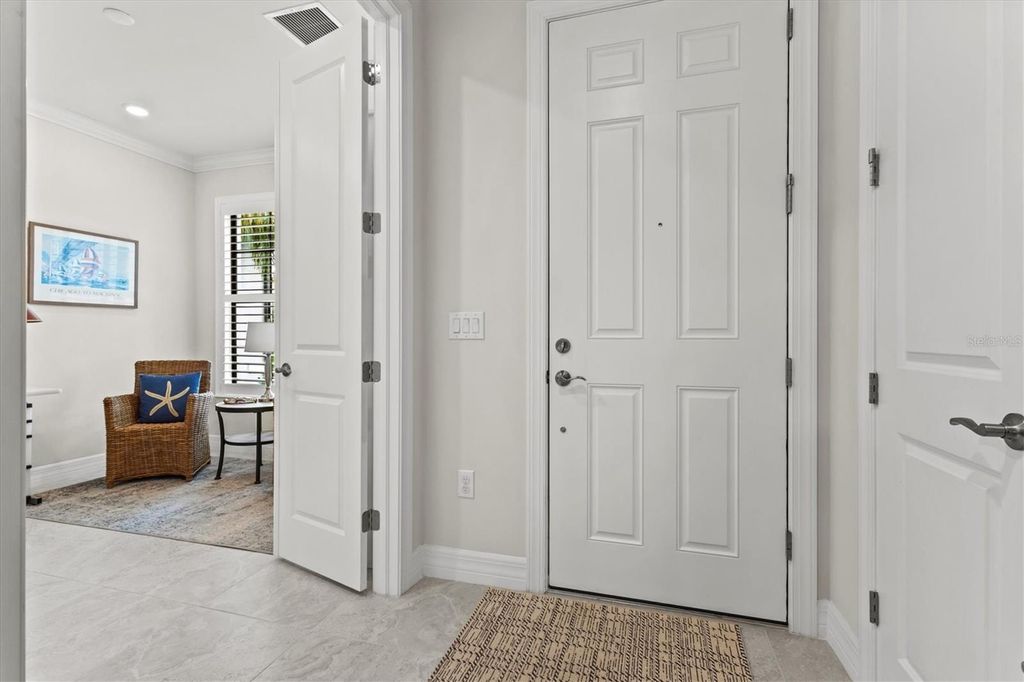 Image 8 of property listing at 13179 BORREGO STREET, Venice, FL 34293