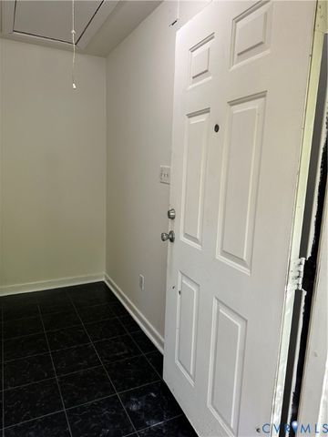 2107 Barclay Rd, Henrico, VA 23228