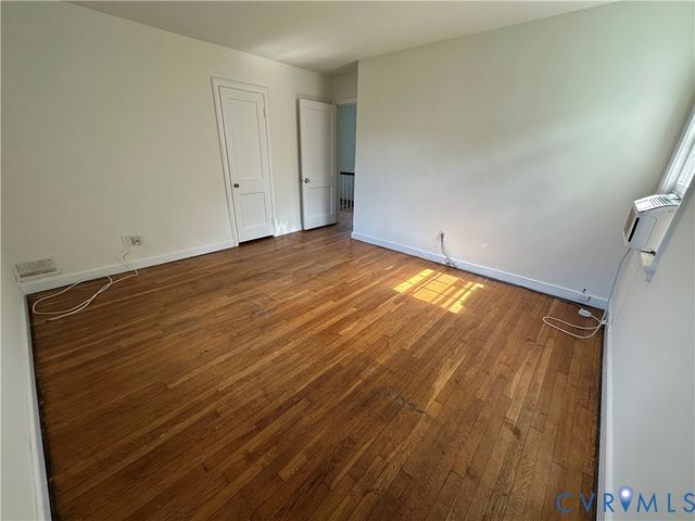 2107 Barclay Rd, Henrico, VA 23228