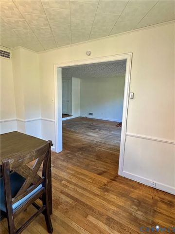 2107 Barclay Rd, Henrico, VA 23228
