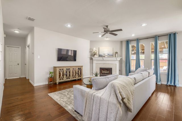 8121 Fountain Springs Drive, Plano, TX 75025