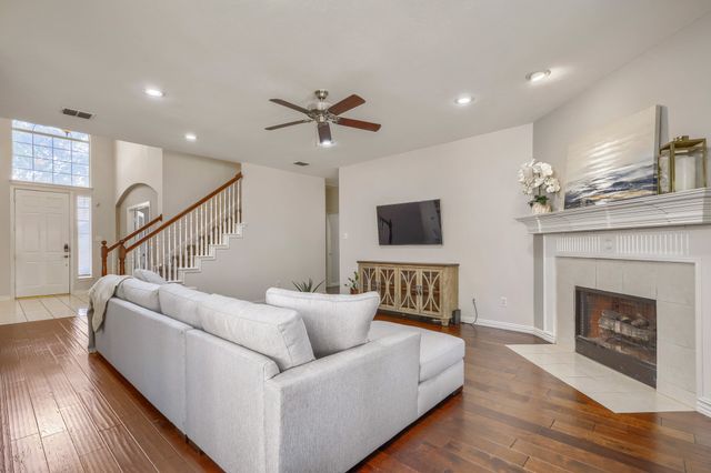 8121 Fountain Springs Drive, Plano, TX 75025