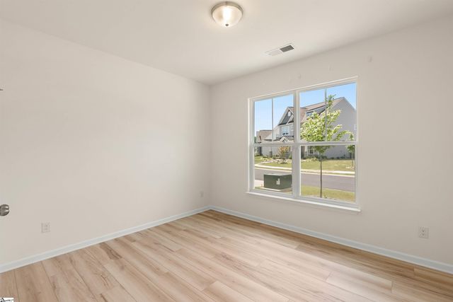 624 Columbus Circle, Simpsonville, SC 29680