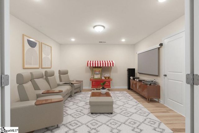 624 Columbus Circle, Simpsonville, SC 29680