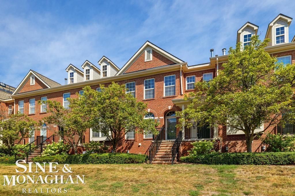 25480 Saint James Street, Southfield Twp, MI 48075