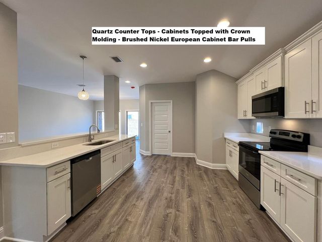 445 Scooter Cove Cove, Crestview, FL 32539