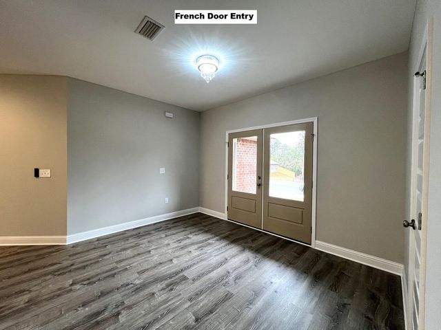 445 Scooter Cove Cove, Crestview, FL 32539