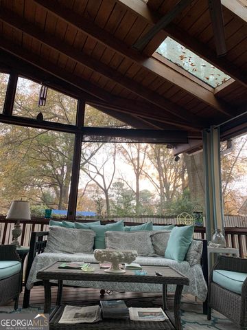 176 Sisson Avenue NE, Atlanta, GA 30317