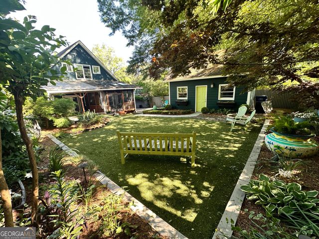 176 Sisson Avenue NE, Atlanta, GA 30317