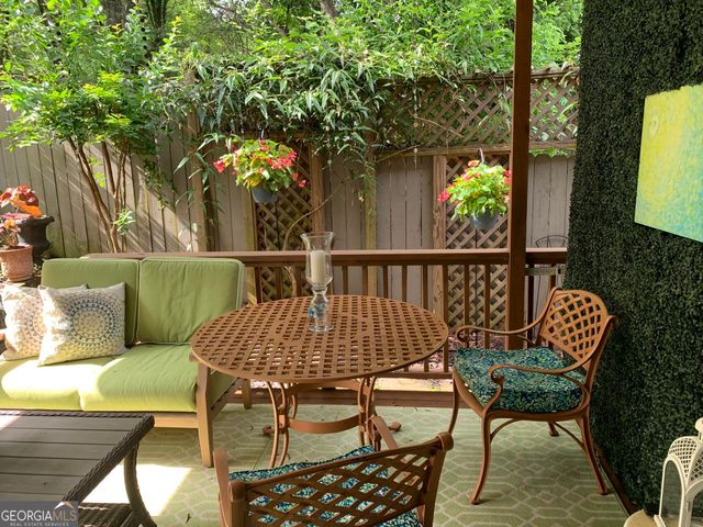 176 Sisson Avenue NE, Atlanta, GA 30317