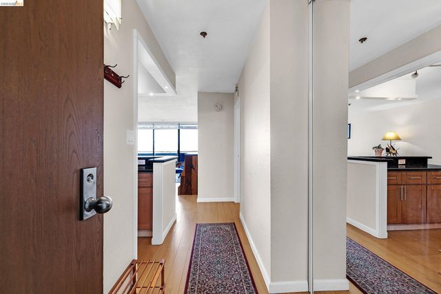 555 Pierce St 526, Albany, CA 94706