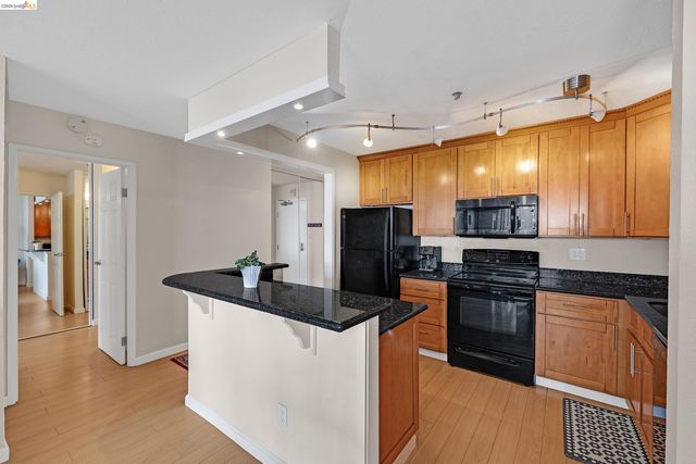 555 Pierce St 526, Albany, CA 94706