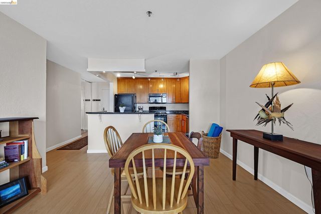 555 Pierce St 526, Albany, CA 94706