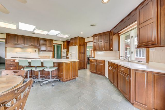 1939 Riverport Road, Kingsport, TN 37660