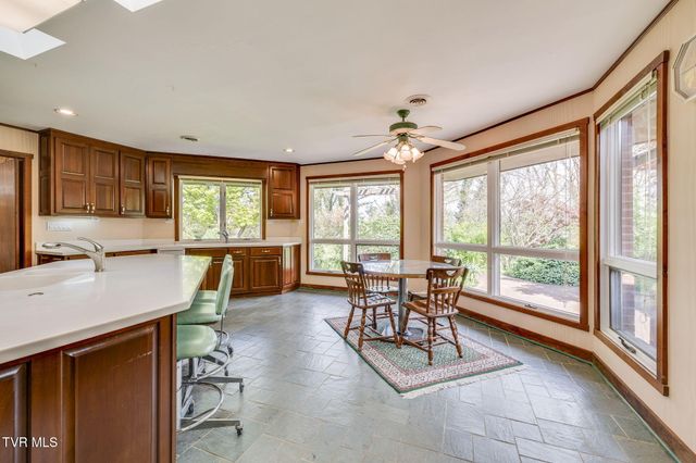 1939 Riverport Road, Kingsport, TN 37660