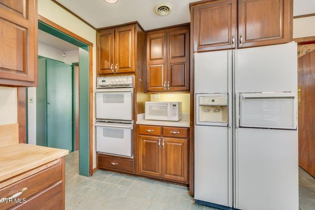 1939 Riverport Road, Kingsport, TN 37660