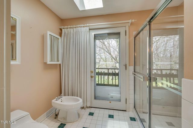 1939 Riverport Road, Kingsport, TN 37660