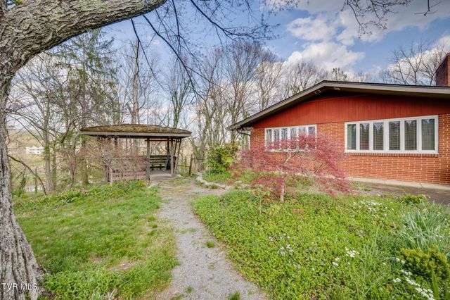 1939 Riverport Road, Kingsport, TN 37660