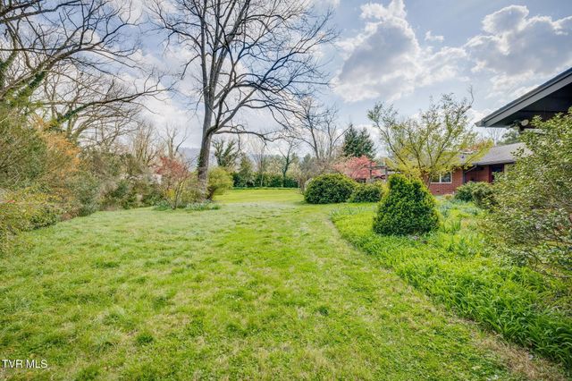 1939 Riverport Road, Kingsport, TN 37660