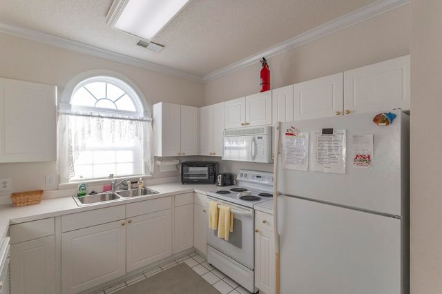 5750 Oyster Catcher Dr Unit 625, North Myrtle Beach, SC 29582