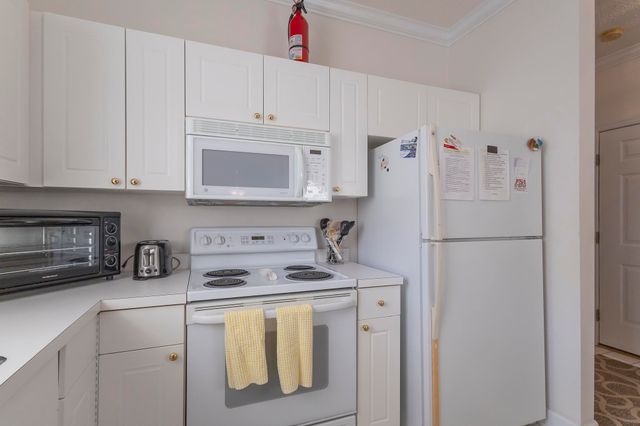 5750 Oyster Catcher Dr Unit 625, North Myrtle Beach, SC 29582