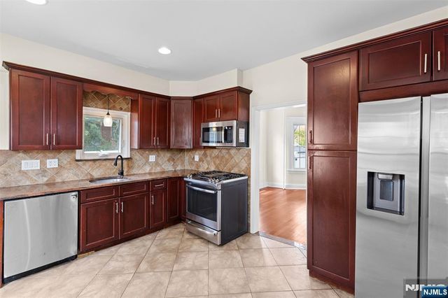158 Elberon Avenue, Hawthorne, NJ 07506
