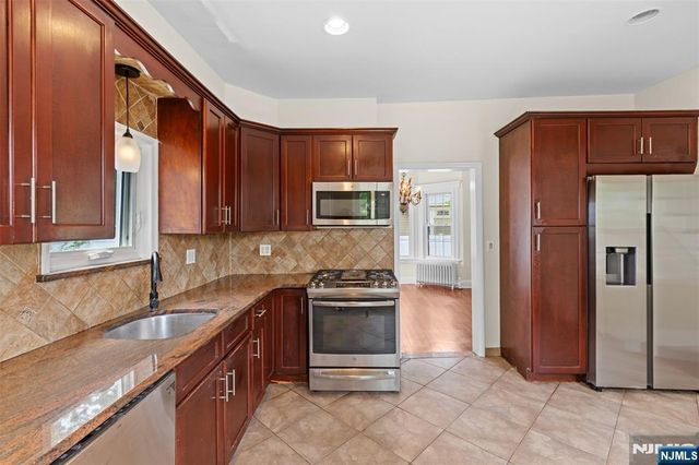 158 Elberon Avenue, Hawthorne, NJ 07506