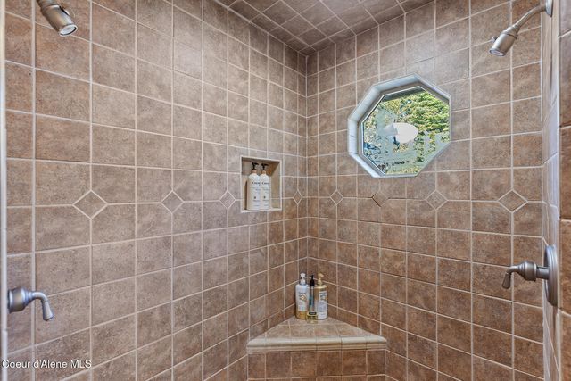 1985 W Jesse CT, Rathdrum, ID 83858