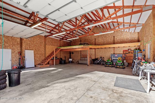 1985 W Jesse CT, Rathdrum, ID 83858