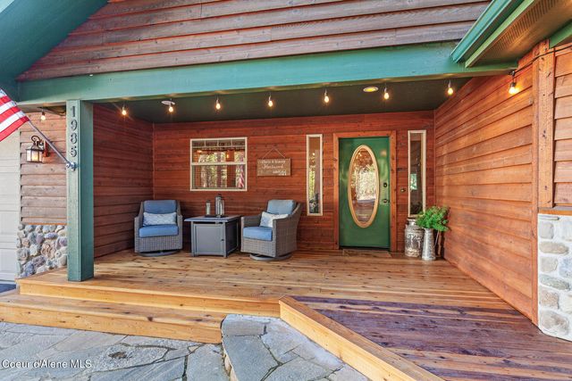 1985 W Jesse CT, Rathdrum, ID 83858